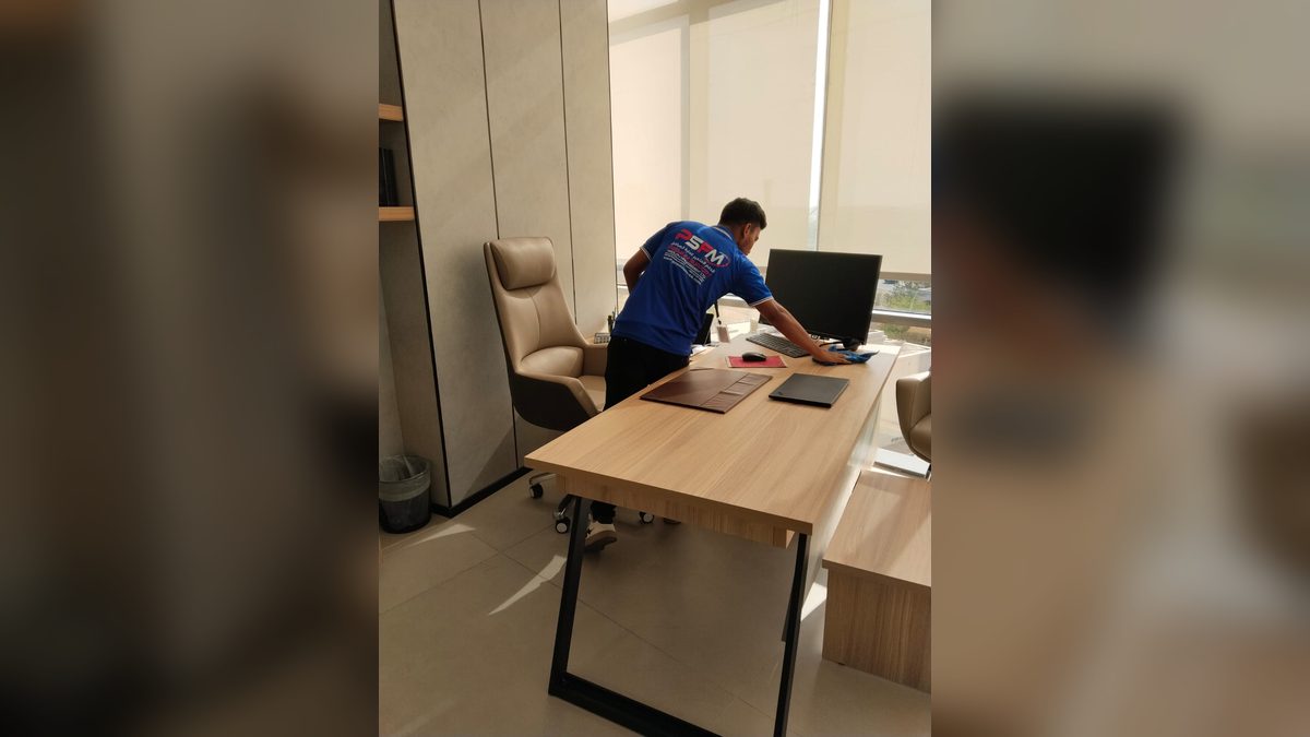 PSFM executive office cleaning for Saudi facility management requirements